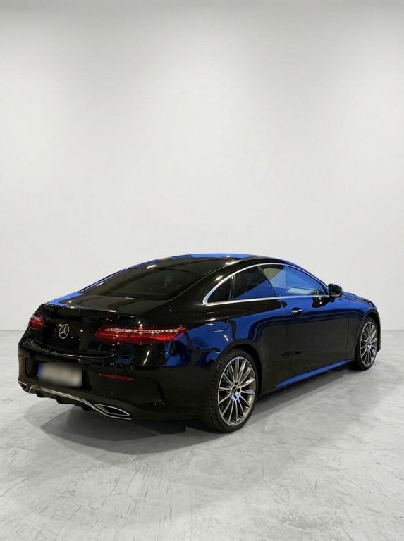 Image of Mercedes-Benz E 400