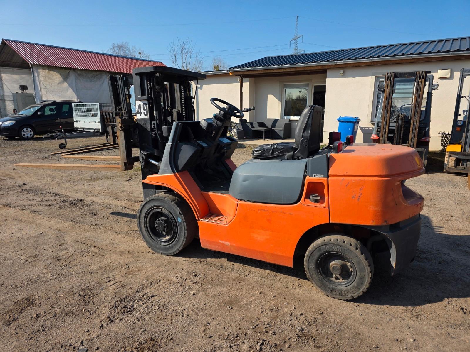 Toyota DF 25, Diesel, 3 Maststapler