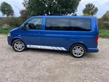 Volkswagen T5 Multivan incl. STH & Sportfahrwerk - blaue Volkswagen T5 Multivan