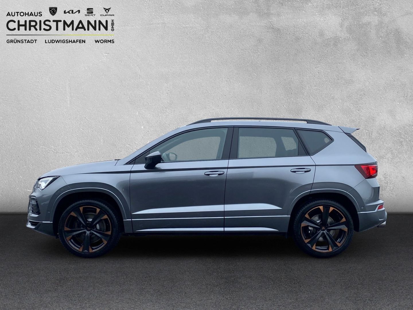 Fahrzeugabbildung CUPRA Ateca VZ 4Drive 2.0 TSI NP: 61.740,- AHK-klappba