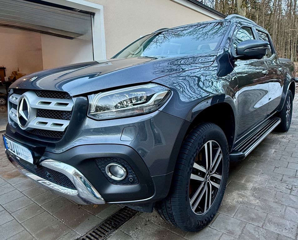Image of Mercedes-Benz X 250