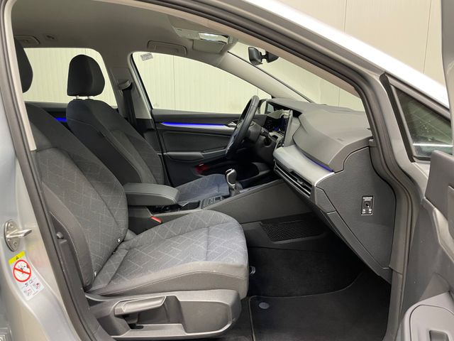 Golf VIII Variant Life 2.0 TDI NAVI ACC