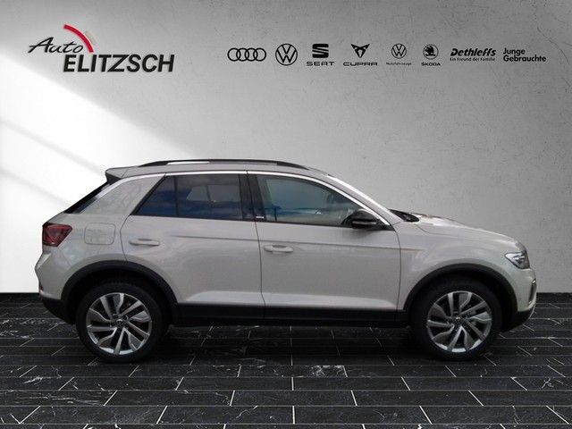 Fahrzeugabbildung Volkswagen T-Roc Move Matrix Navi AID ACC Park-Assist SH LM