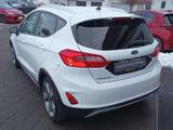 Ford Fiesta Active * Winterpaket * Sensoren hinten - Ford Fiesta: Winterpaket