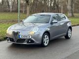 Alfa Romeo Giulietta Turismo - gebrauchte Alfa Romeo Giulietta aus dem Jahr 2012