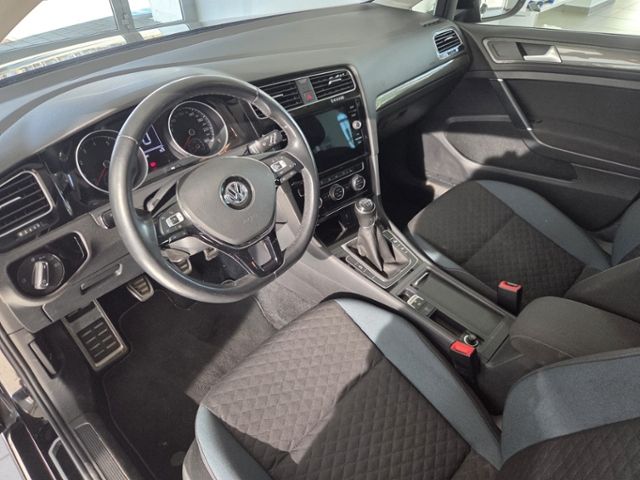 Golf VII Comfortline 1.0 TSI LED PDC CLI 8FACH I