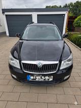 Skoda Octavia 1.4 TSI Family Combi Family - Skoda Octavia aus 2012 mit Benzin-Antrieb: Kombi, 1.4