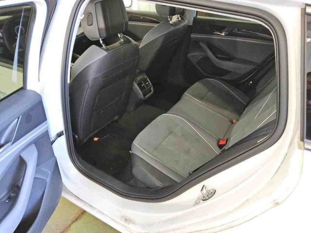 Volkswagen Passat Variant - Bild 7