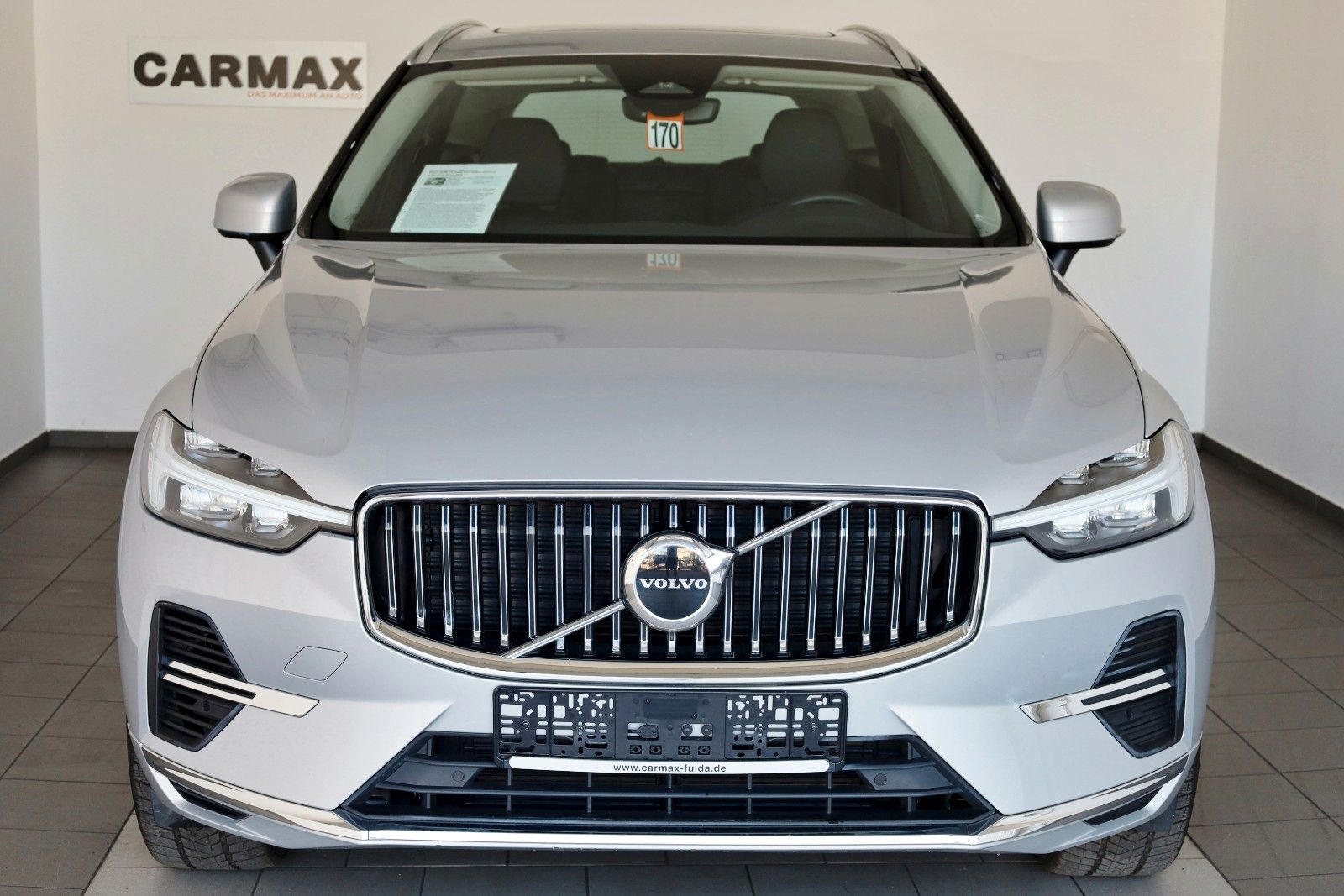Fahrzeugabbildung Volvo XC60 T6 AWD Inscription,Kamera,4xSH,ACC,Pano,AHK