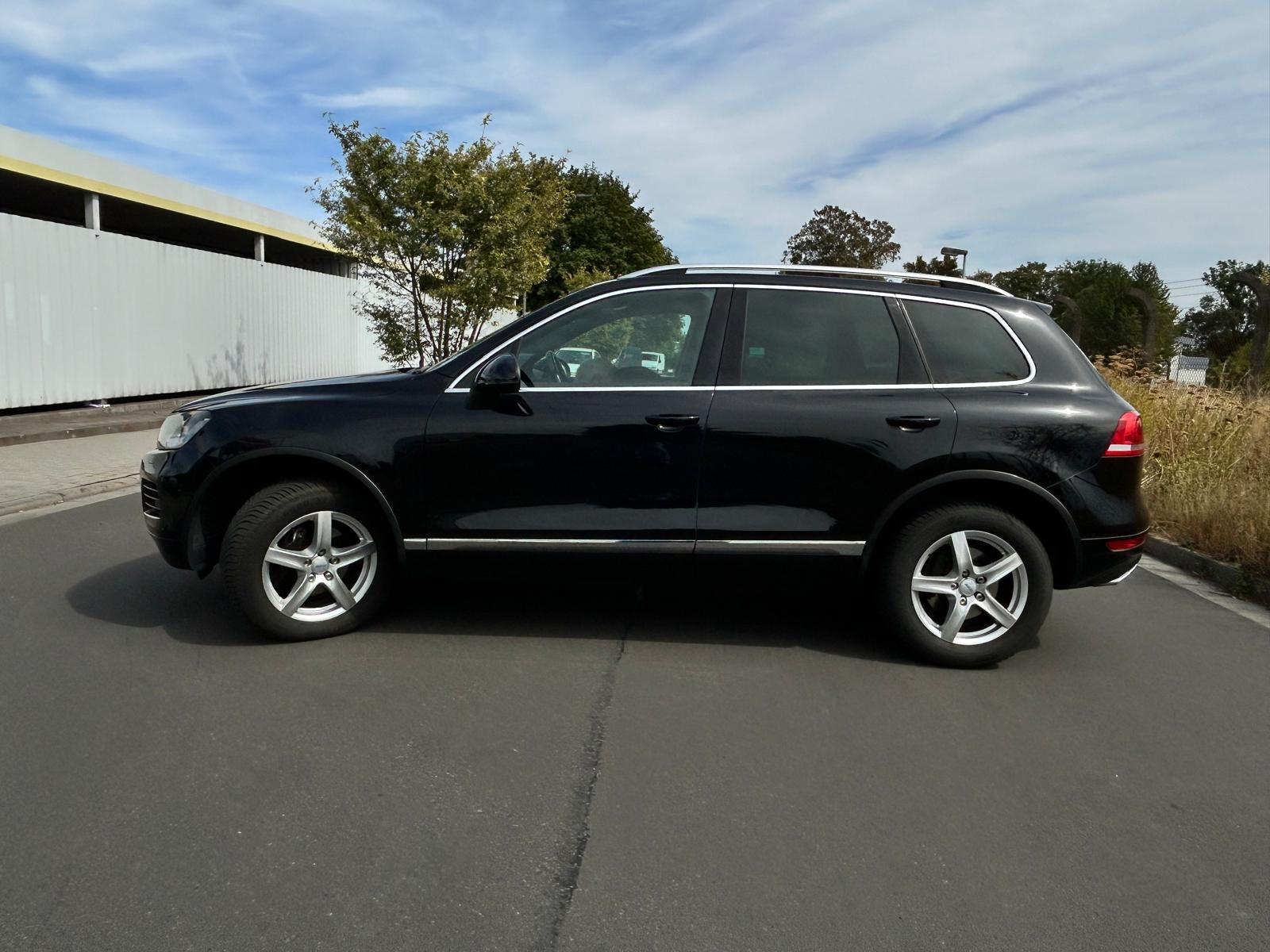 Volkswagen Touareg V6 TDI 240ch - 2 ème main - Attelage - Carnet entretien - Freins & pneus neufs