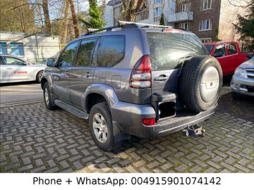 Toyota Land Cruiser - 4