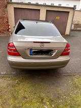 Mercedes-Benz 220 - Mercedes-Benz 220 in Frankfurt (Main)