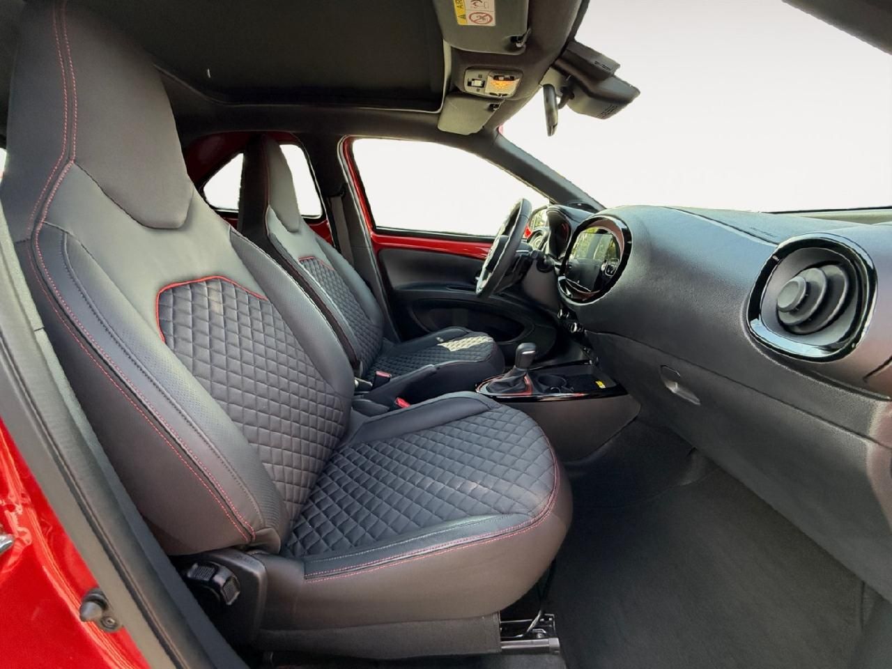 Fahrzeugabbildung Toyota Aygo X Air Explore