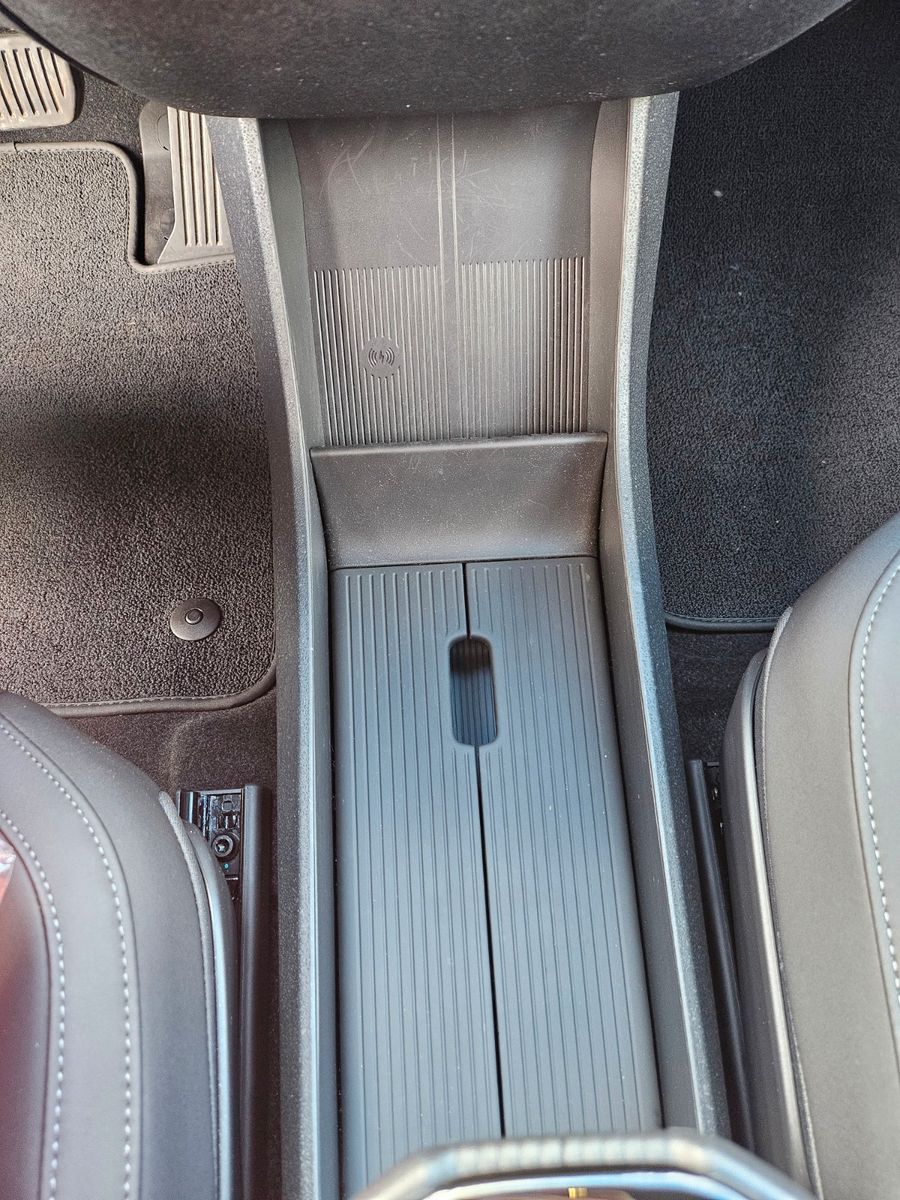 Fahrzeugabbildung Volvo EX30 Ultra 2WD Pure Electric inkl. Winterr.