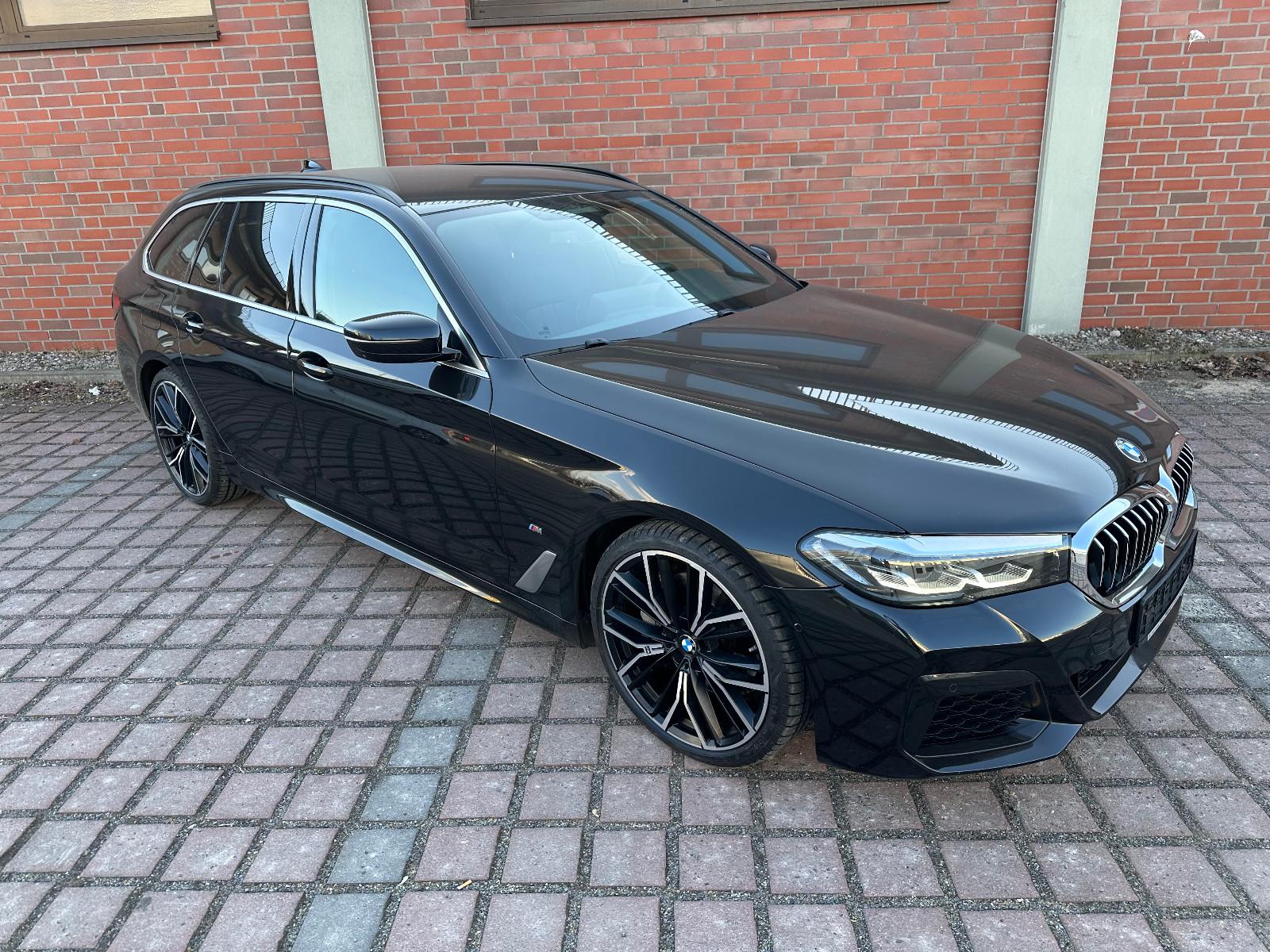 BMW 530d xDrive M-Sport,Massage,Standheizung,8fach