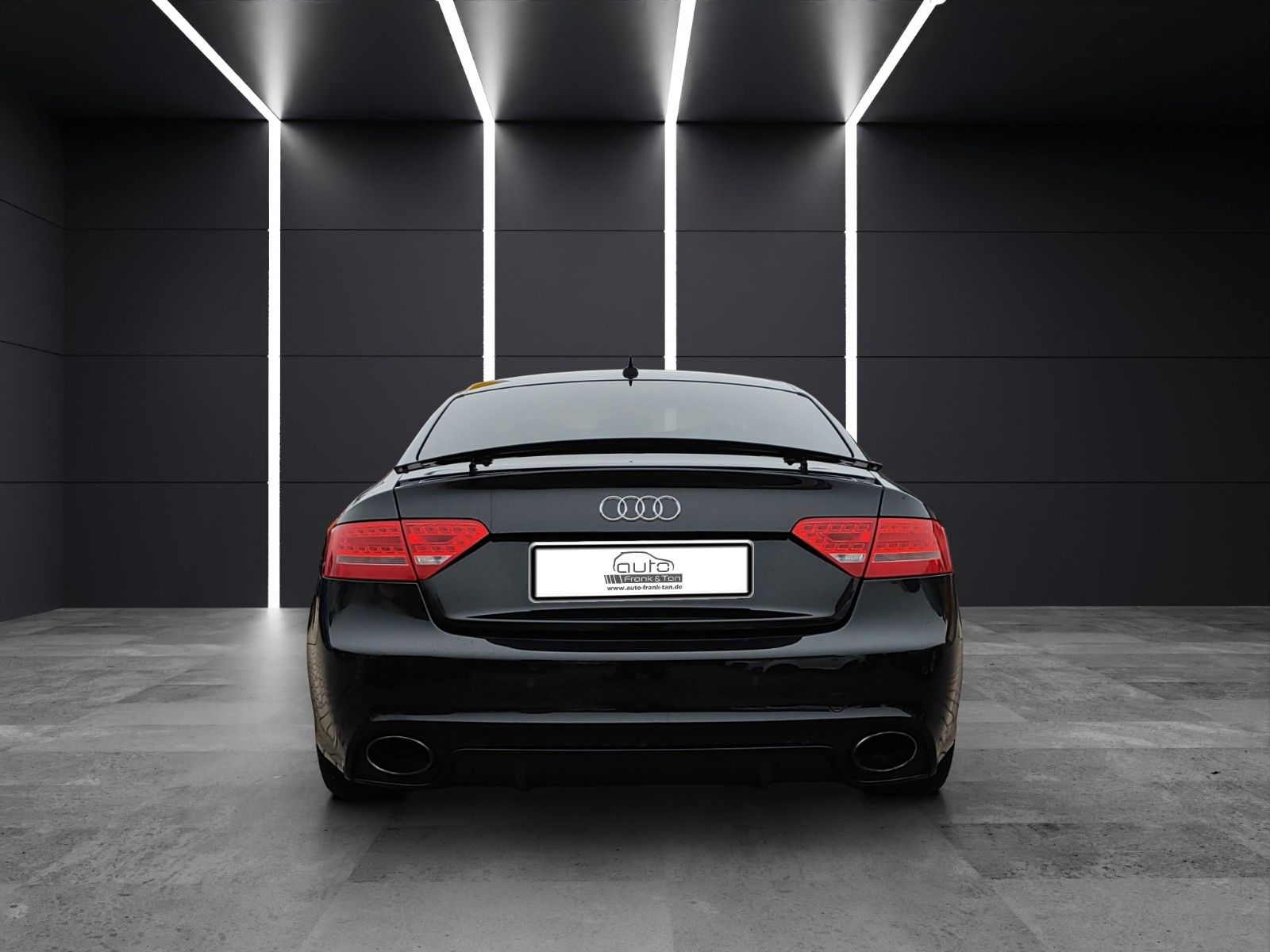 Fahrzeugabbildung Audi RS5 quattro*Navi*Xenon*Kamera*SitzHZ*