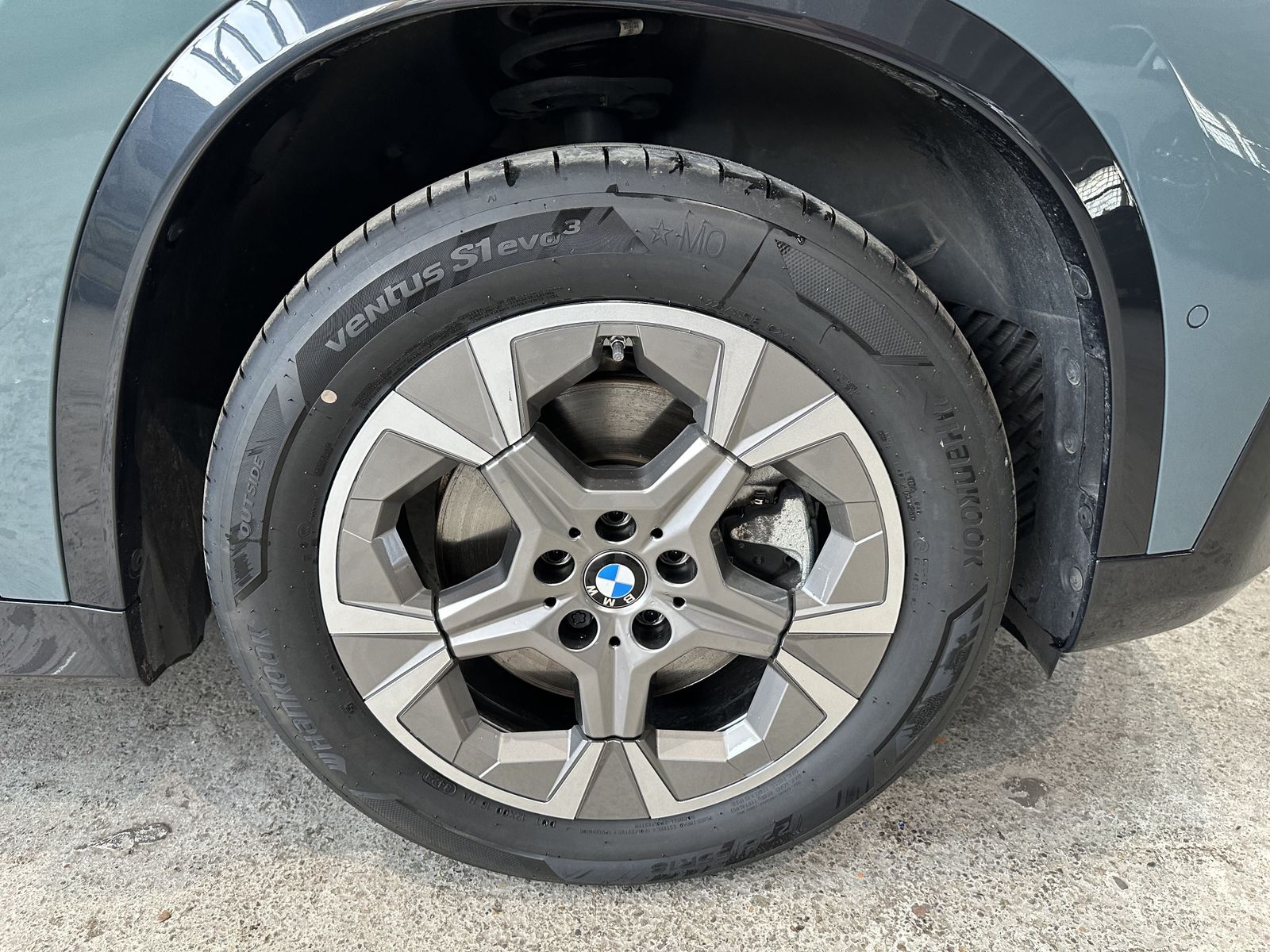 Fahrzeugabbildung BMW X1 xDrive23i |elektr. Sitzverst. |Head-Up Displa