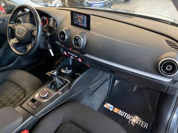 Audi A3 Sportback attraction ultra*2. Hand*Navi*Xenon