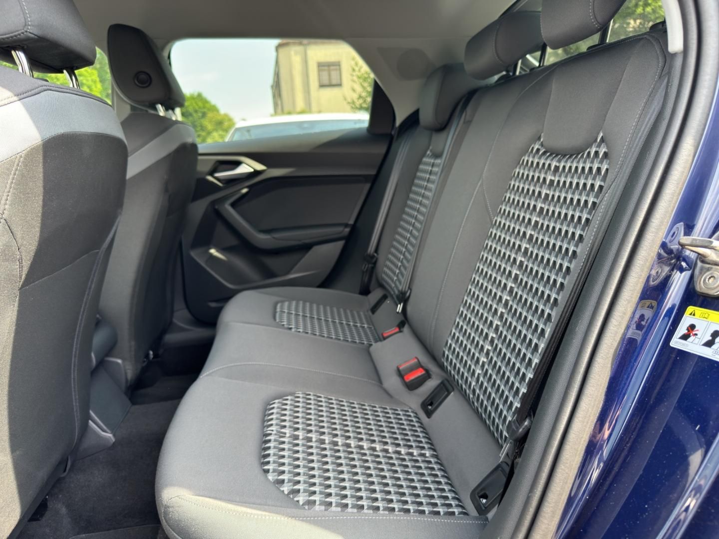 Fahrzeugabbildung Audi A1 allstreet