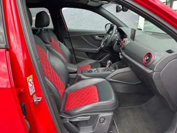 Fahrzeugabbildung Audi SQ2 2.0 TFSI quattro ACC Pano 19" Raute