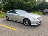 Mercedes-Benz CLS 500 gute Ausstattung - Mercedes-Benz CLS 500 mit Panoramadach