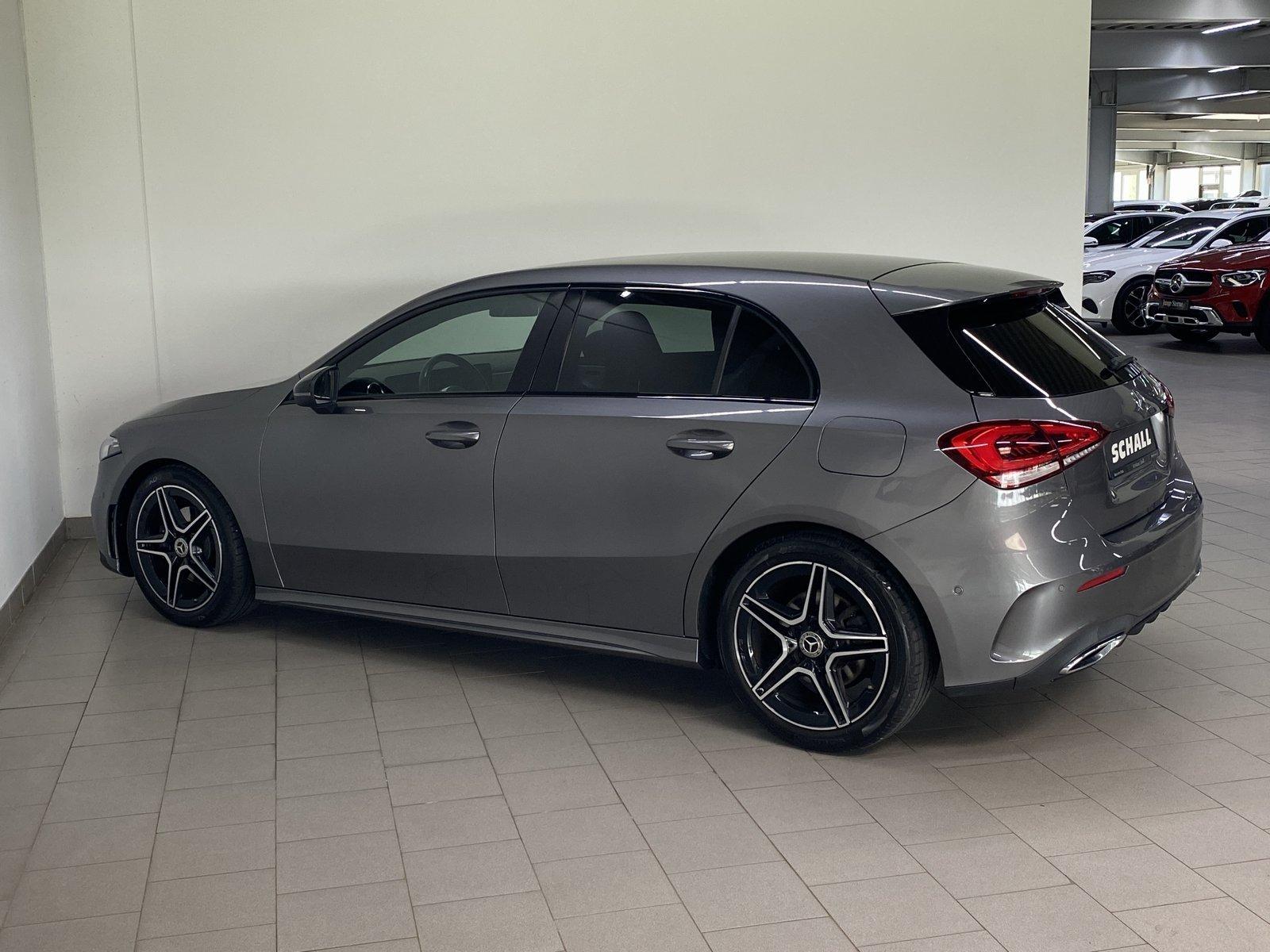 Mercedes-Benz A 200 AMG+NIGHT+LED+MBUX+18"+SPORTSITZE+KAMERA