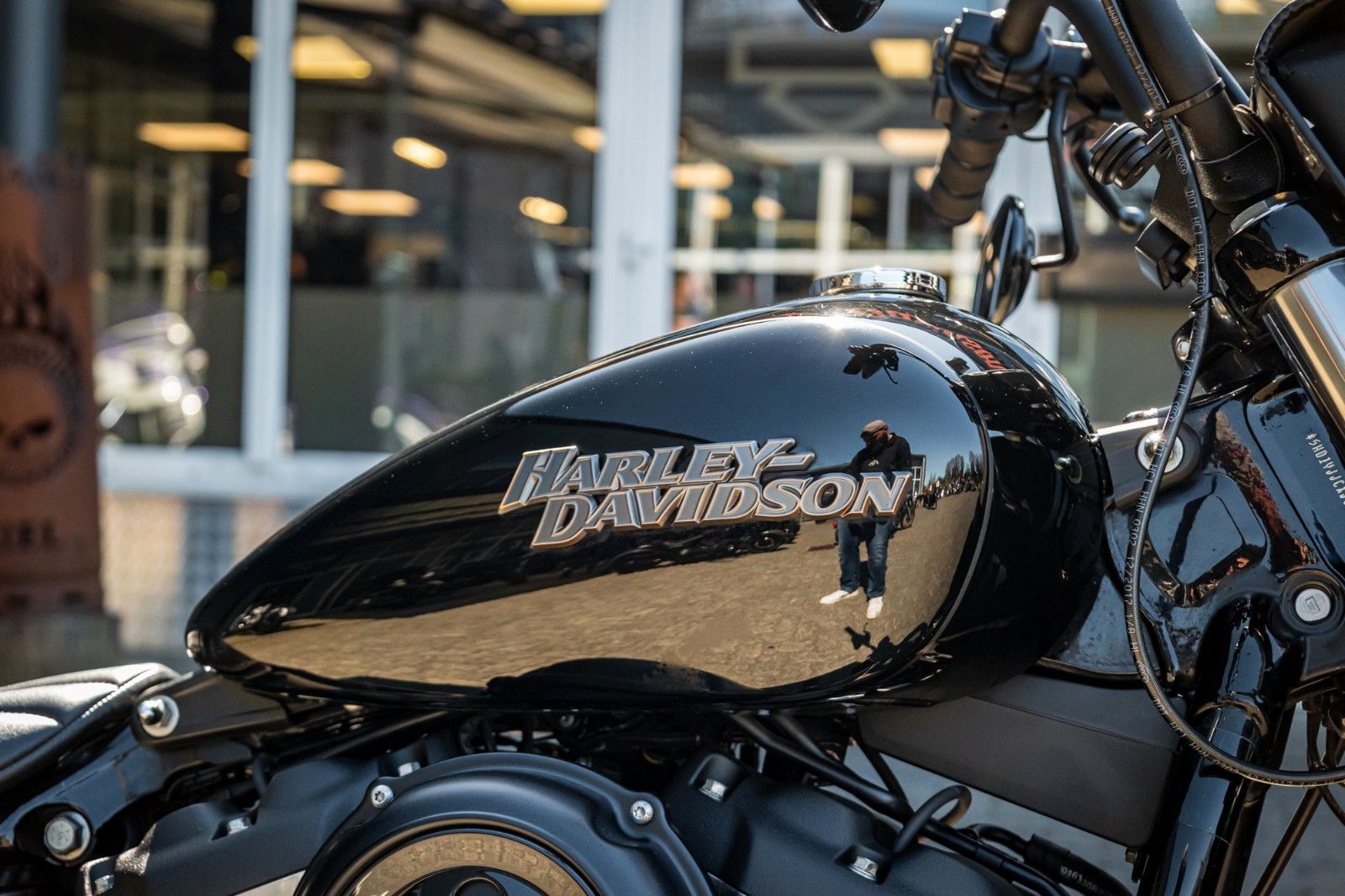 Fahrzeugabbildung Harley-Davidson STREET BOB FXBB - Heckumbau 200er Hinterreifen