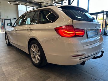 MYAUTOCENTER – Gebraucht- und Jahreswagen mit Werkstattservice in Pfaffenhofen BMW 318 *SPORT LINE*TEMPO*LED*AHK*NAVI*PDC*
