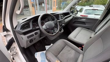 Volkswagen T6 Transporter - 12