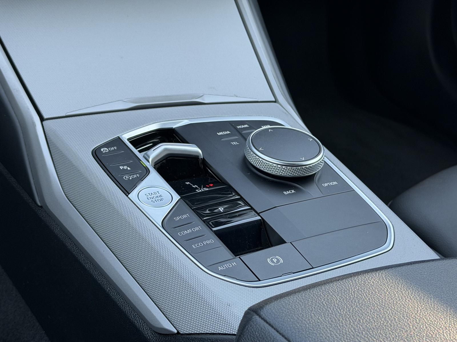 BMW 3 Series i Innovation LC+ Matrix HUD Memory Keyless, миниатюра 18