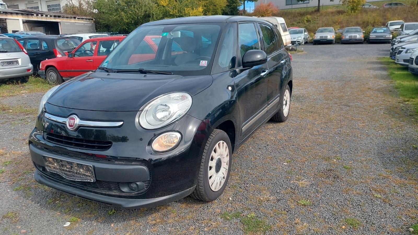 Fiat 500L  7 Sitzer