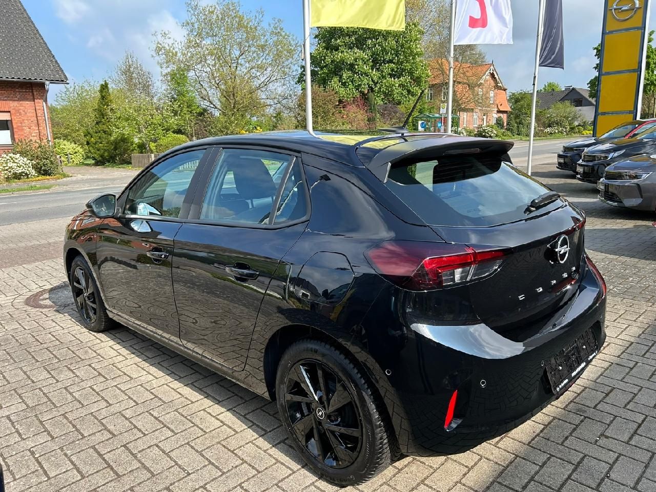 Fahrzeugabbildung Opel Corsa F Basis