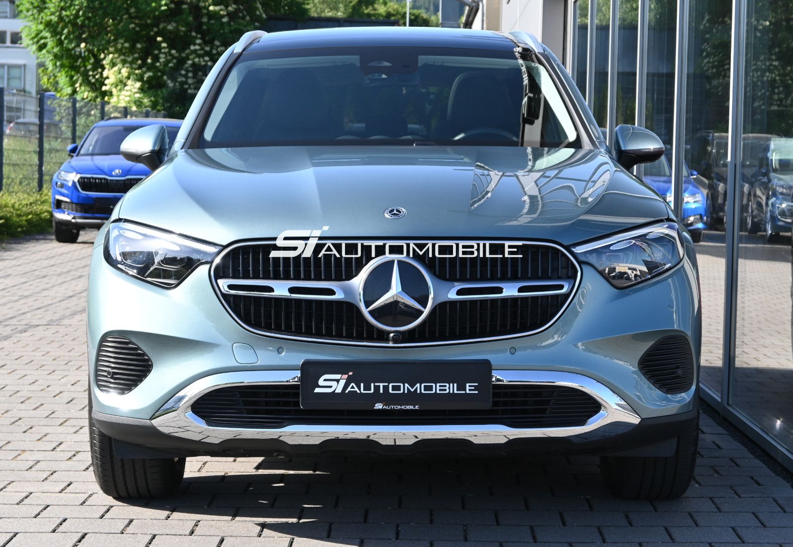 Fahrzeugabbildung Mercedes-Benz GLC 220 d 4MAT. °ACC°AHK°PANO°STANDHZ°DIGI LIGHT