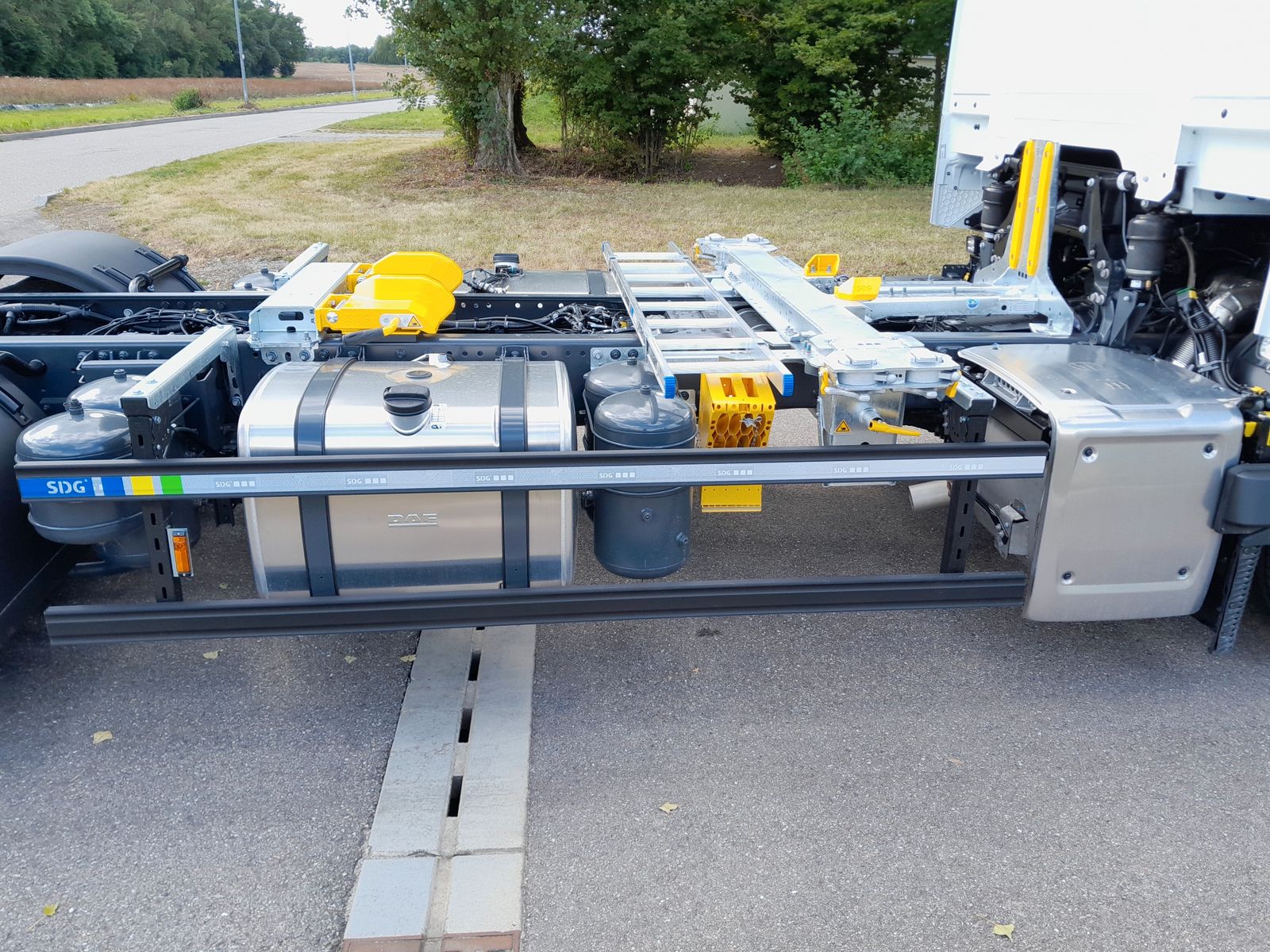 Fahrzeugabbildung DAF FAN XF 480 NGD Multiwechsler 1020-1320