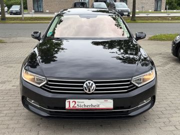 Volkswagen Passat Variant - 2