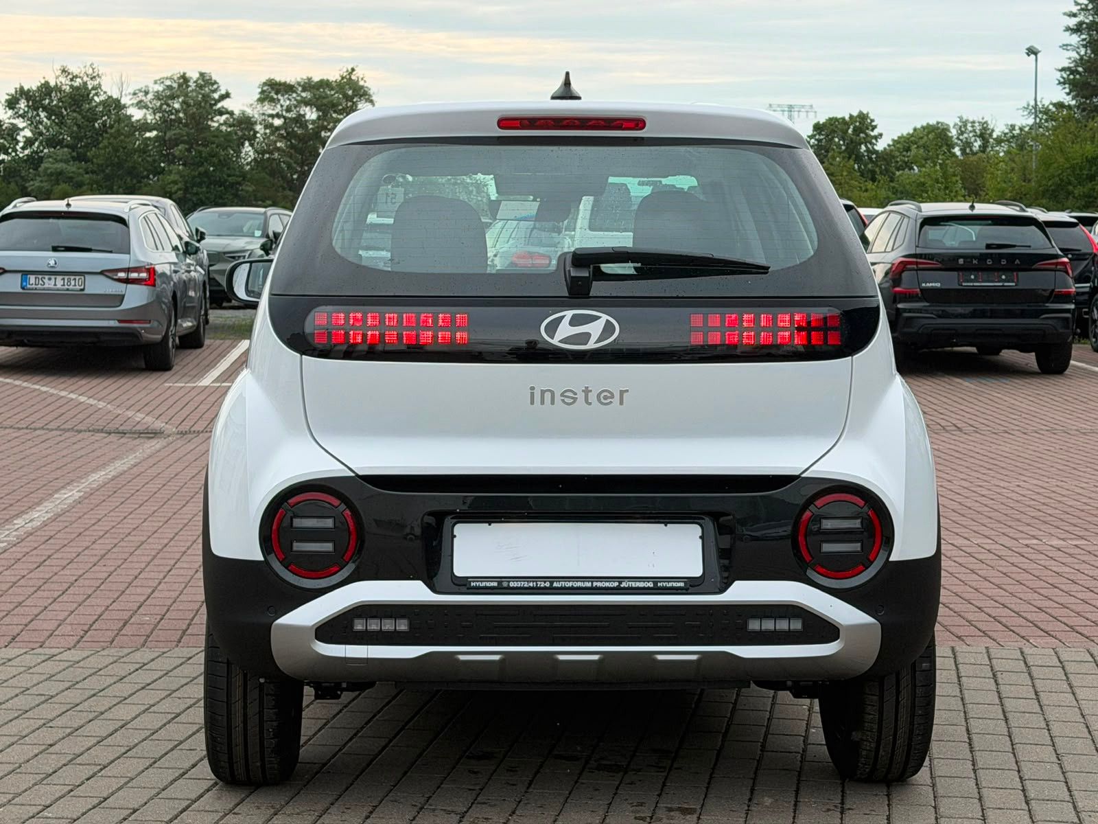 Fahrzeugabbildung Hyundai INSTER Select 85kW *RW370KM*Wärmepumpe*Navi*ACC*
