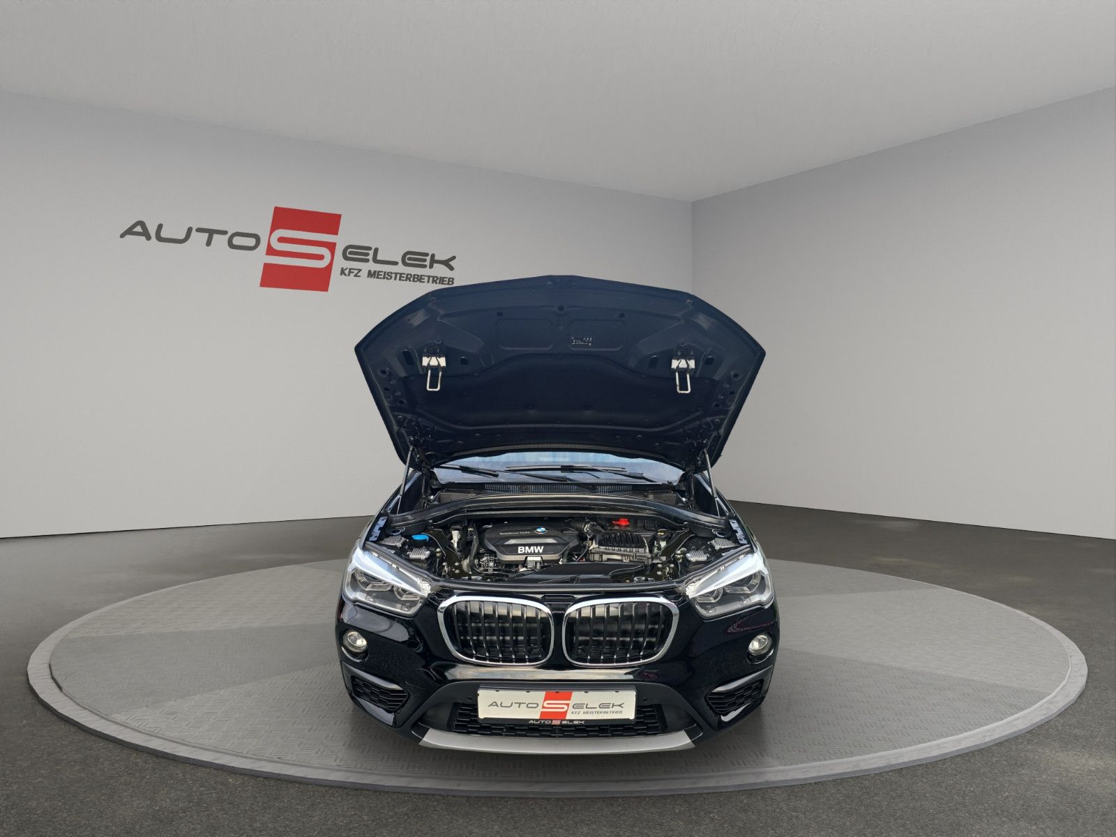 Fahrzeugabbildung BMW X1 sDrive 18d Advantage NAVI TEMPOMAT KLIMA PDC