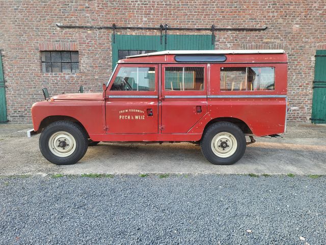 Land Rover Serie IIa 109 Benzin absolut Original Sammler