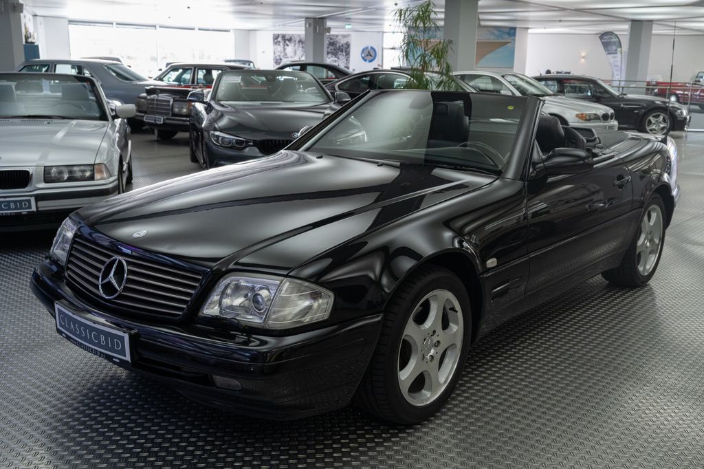 Mercedes-Benz SL 320