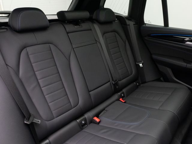 Foto Nummer 28: BMW iX3