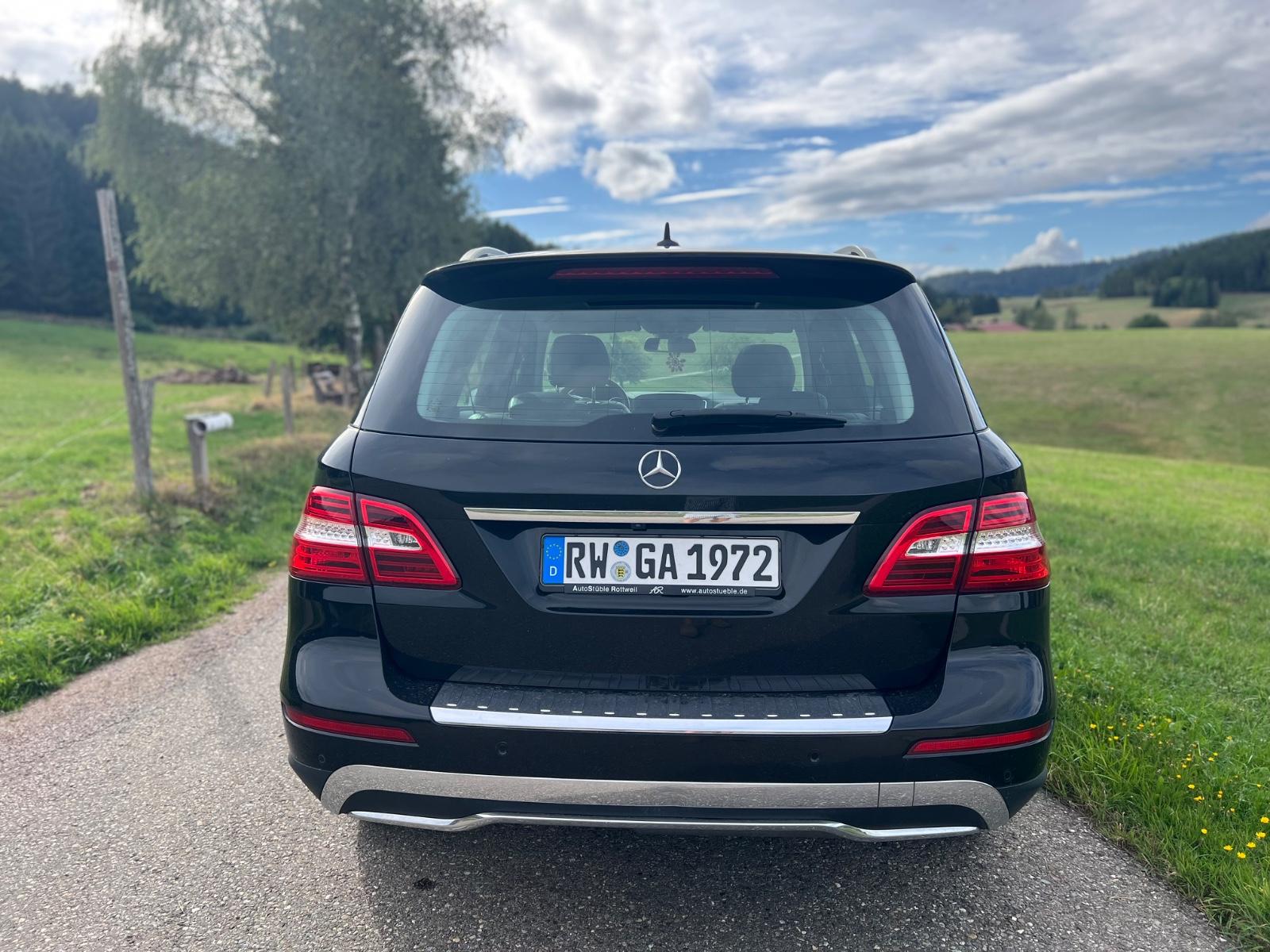 Mercedes-Benz MErcedes ML350 CDI 4 MAtic,Airmatic,AHK, Webasto