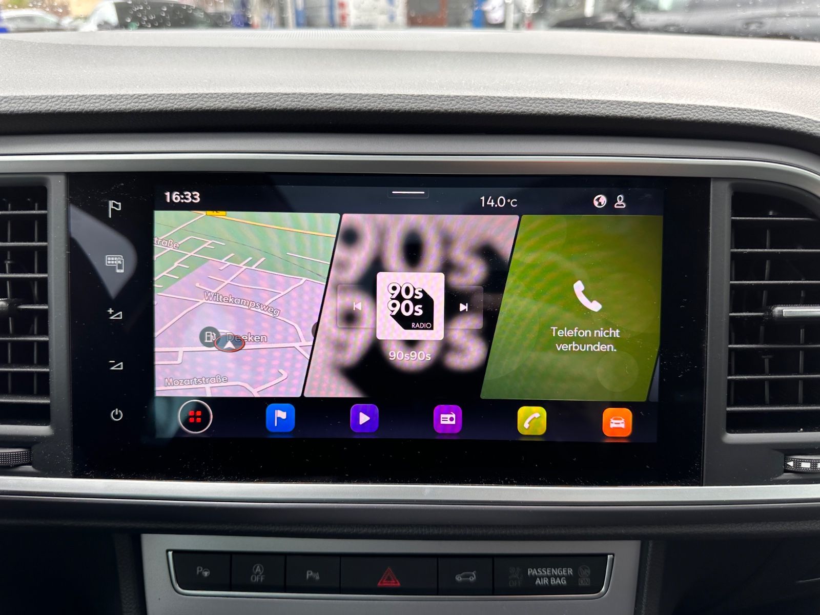 Fahrzeugabbildung SEAT Ateca FR 2.0 TDI DSG Pano/AHK/Navi/LED/ACC