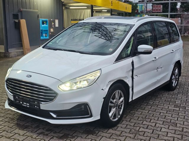 Ford Galaxy Titanium