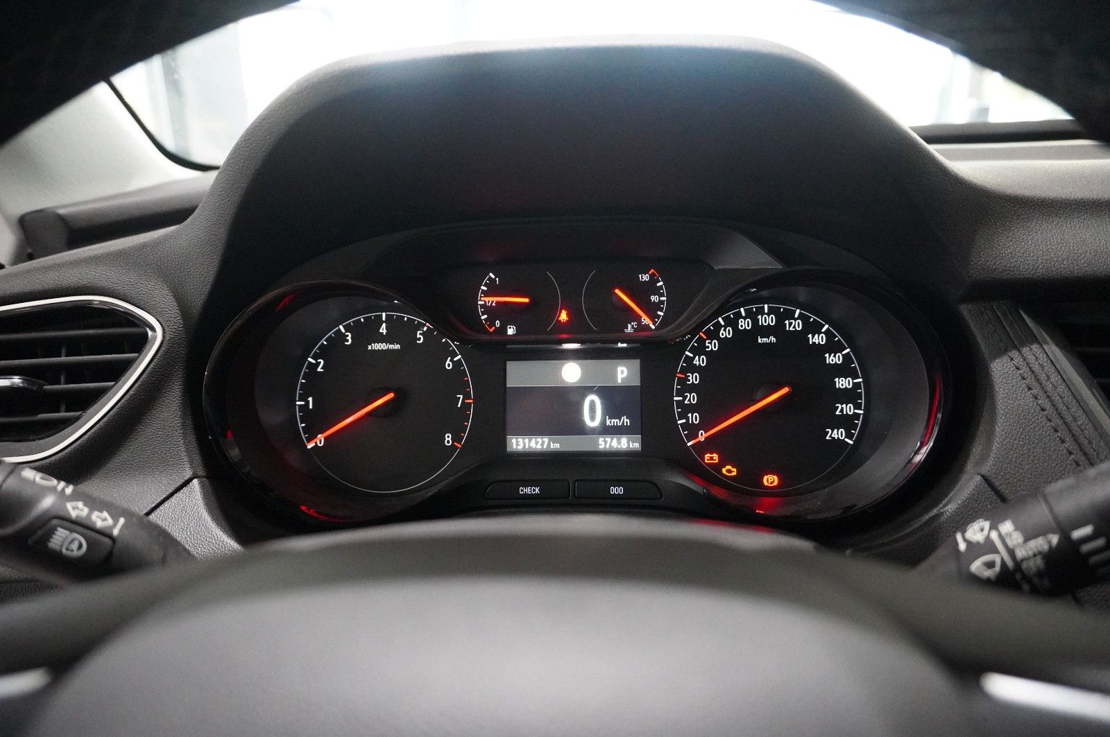 Fahrzeugabbildung Opel Grandland (X) 1.5D DESIGN  NAVI/LED/AHK/SHZ/ALU