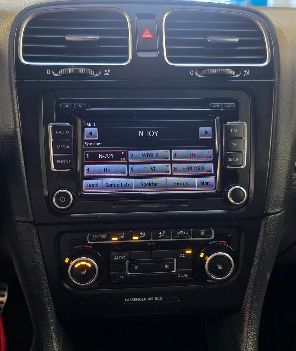Volkswagen Golf 2011 — photo 19