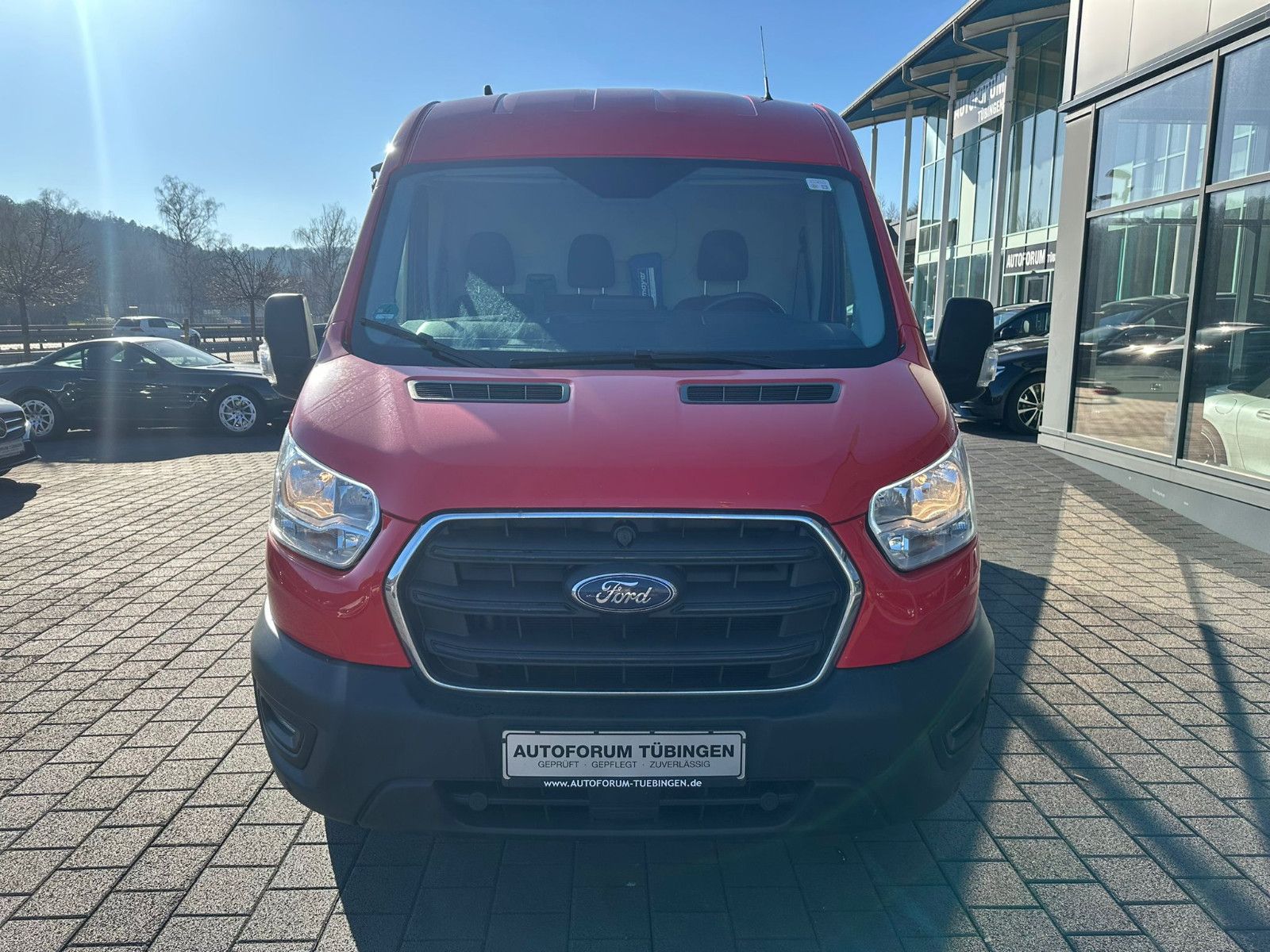 Fahrzeugabbildung Ford Transit 350 L3H2 *KLIMA*3 SITZE*KAMERA*PDC*TEMPO