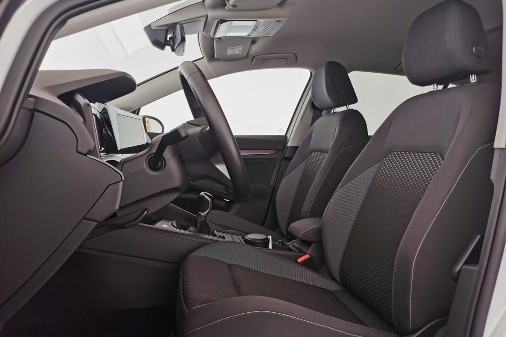 Volkswagen Golf Life ACTIVE 1.0 TSI Klima*Tempo*Nav*PDC*SH