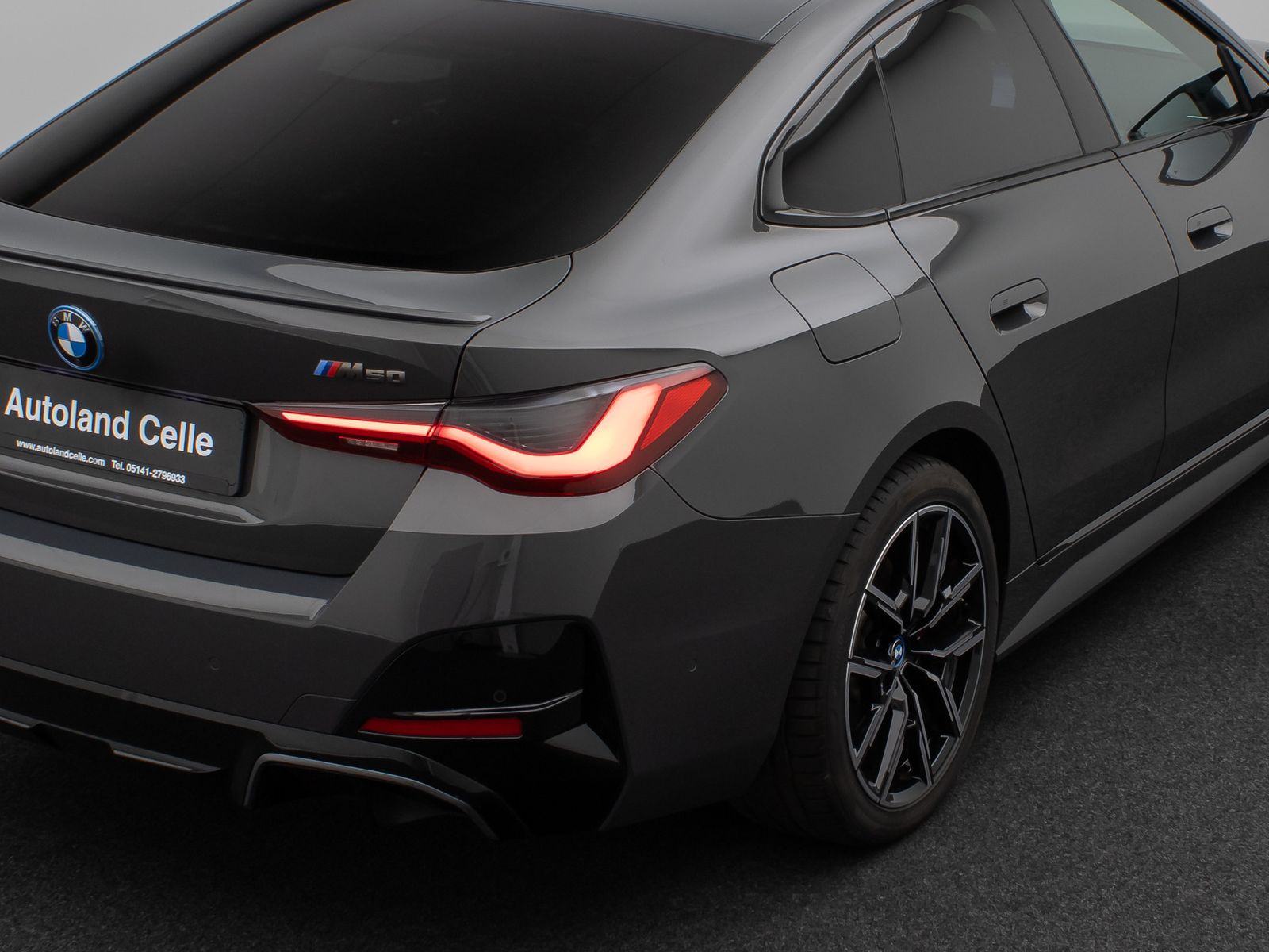 Fahrzeugabbildung BMW i4 M50 Gran Coupé Laser 360°DAB H/K Komfort 19"
