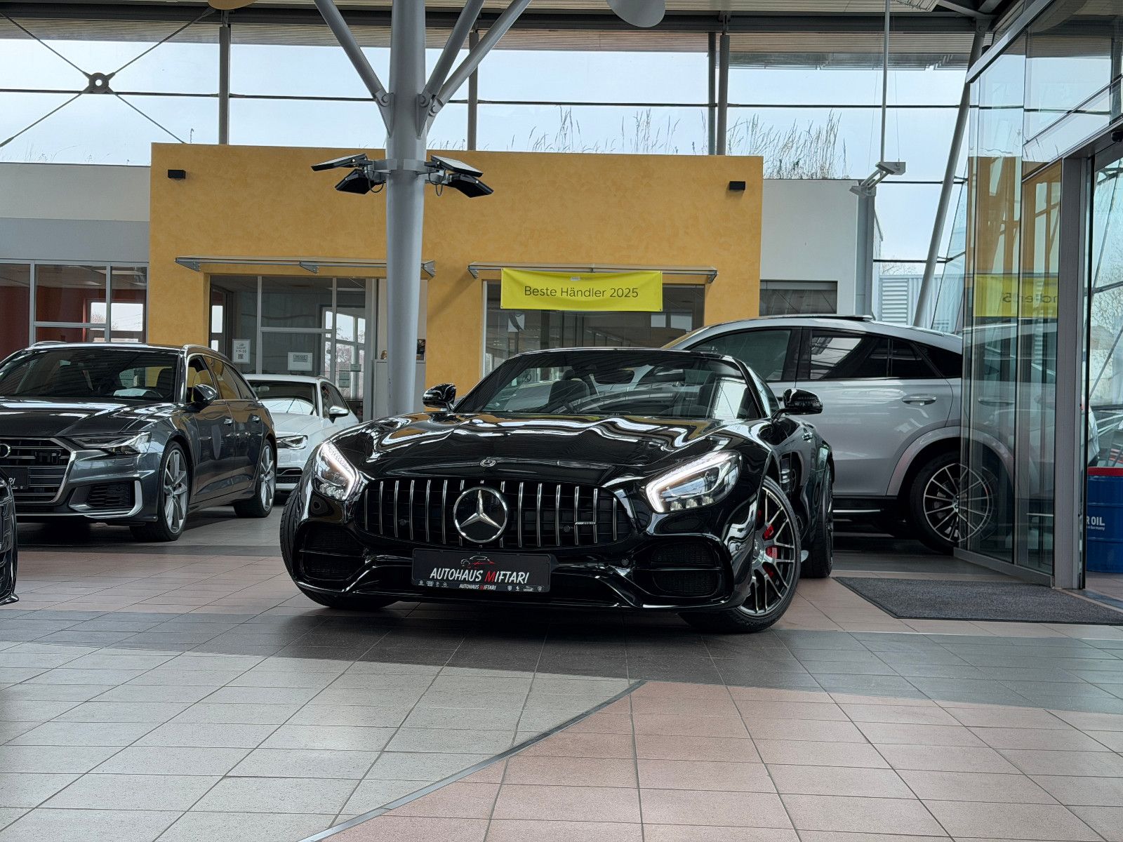 MERCEDES-BENZ AMG GT C 4.0 V8 C DCT Hinterachslenkung Burmeste