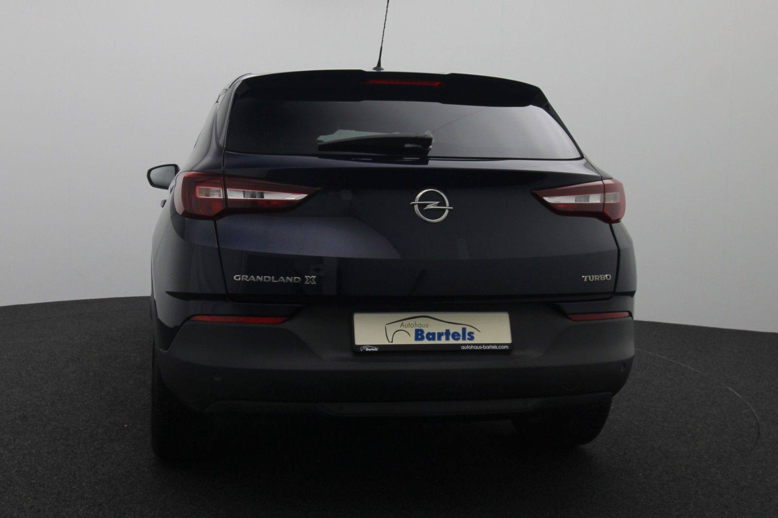 Fahrzeugabbildung Opel Grandland 1.2 Edition